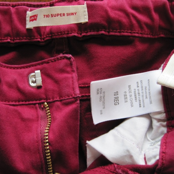 Levi 710 Super skinny raspberry colored sz 10 reg - Picture 2 of 5